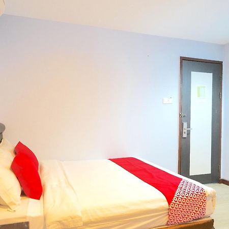 Super Oyo 89544 Utama Inn Bintulu Exteriér fotografie