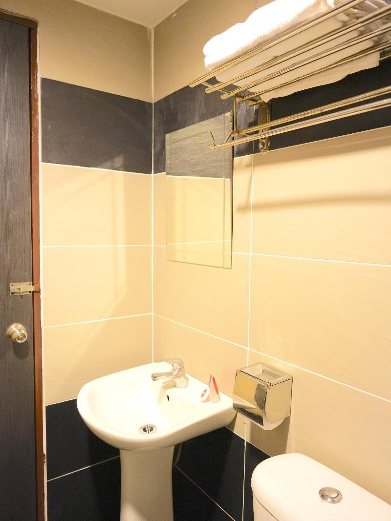 Super Oyo 89544 Utama Inn Bintulu Exteriér fotografie